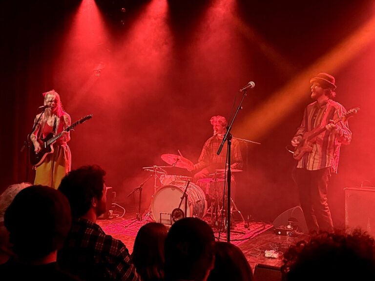 Ella Mai @ 013 Tilburg — muziek in Tilburg