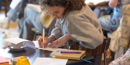 Schrijftafel voor creatieven: werk aan je socials, projectplan en begroting — lezing in Tilburg
